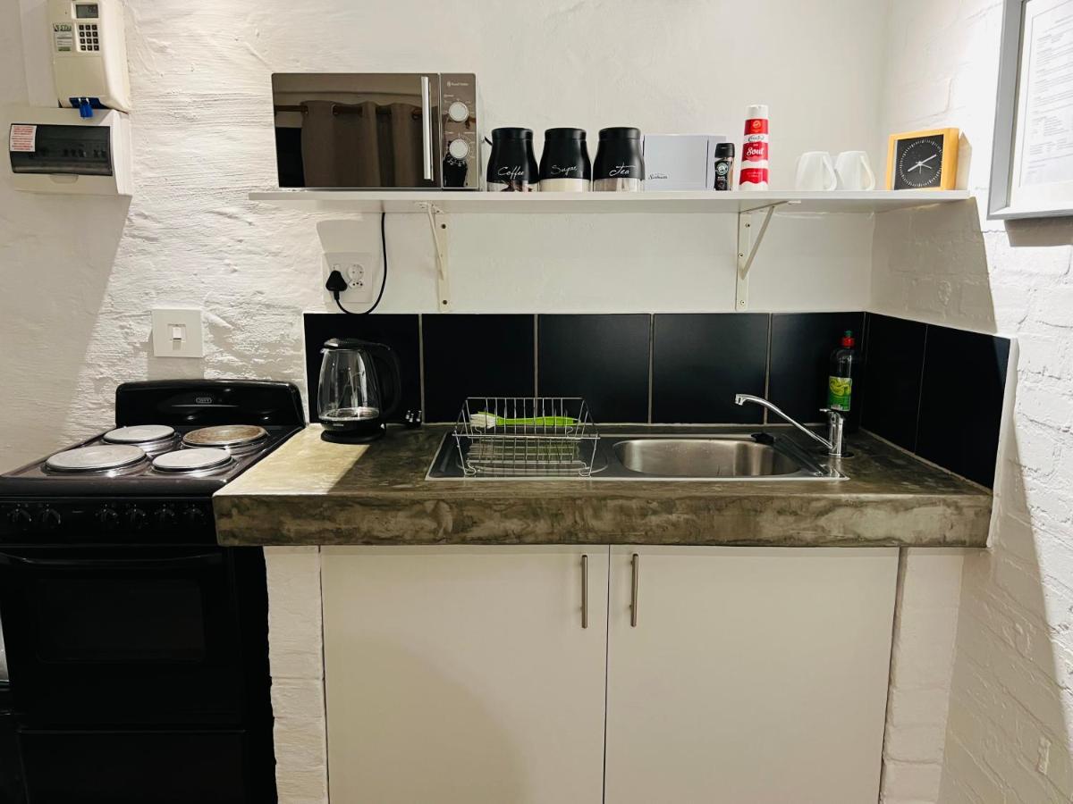 City Living Apartment 119 - Washer, 4K Tv, Fast Wifi, & Sunny Balcony Johannesburg Luaran gambar