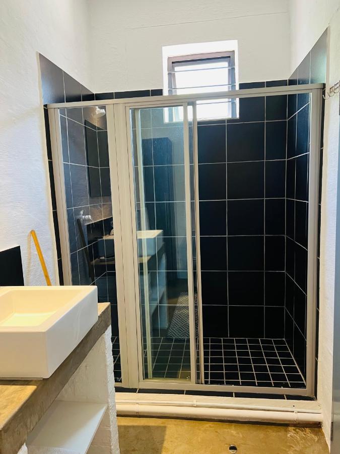 City Living Apartment 119 - Washer, 4K Tv, Fast Wifi, & Sunny Balcony Johannesburg Luaran gambar