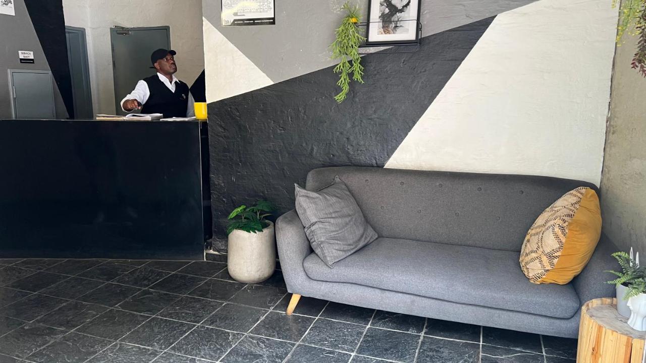 City Living Apartment 119 - Washer, 4K Tv, Fast Wifi, & Sunny Balcony Johannesburg Luaran gambar
