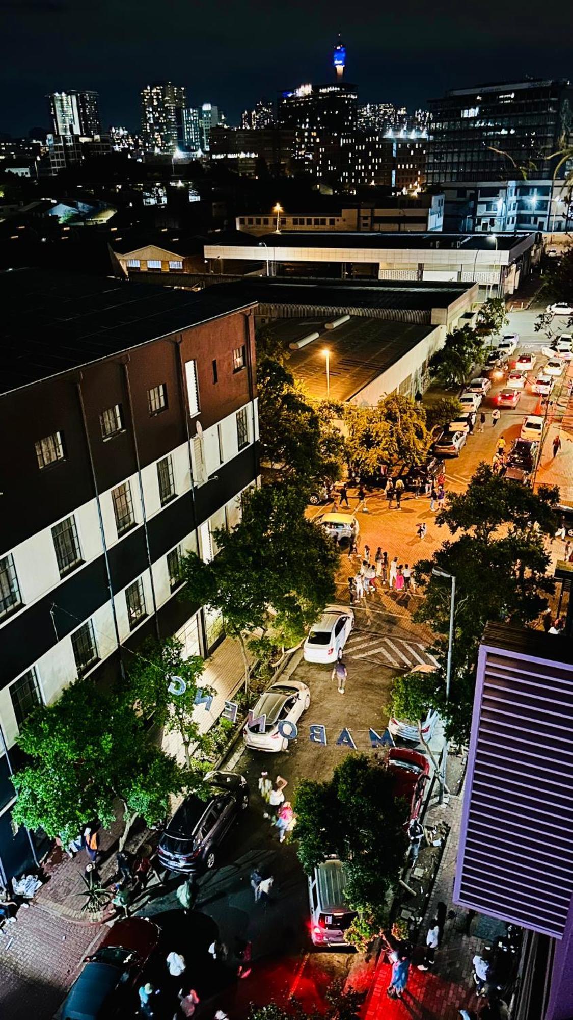 City Living Apartment 119 - Washer, 4K Tv, Fast Wifi, & Sunny Balcony Johannesburg Luaran gambar