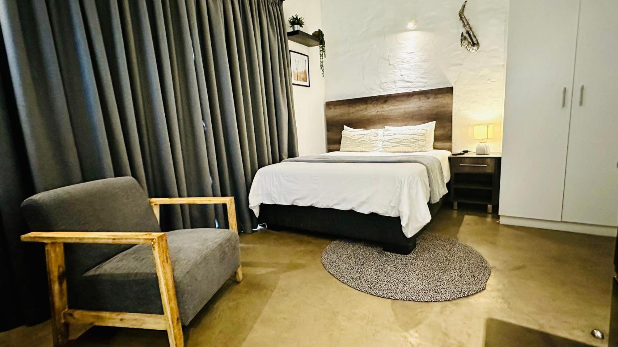 City Living Apartment 119 - Washer, 4K Tv, Fast Wifi, & Sunny Balcony Johannesburg Luaran gambar